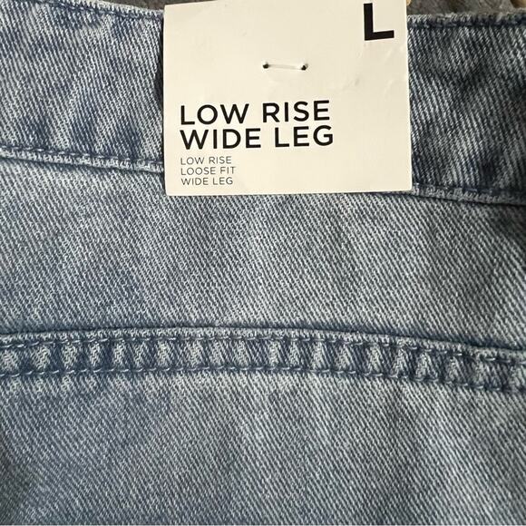 Forever 21 Blue Wide Leg Embroidered Strawberry Bow Jeans Size Large - Picture 12 of 16